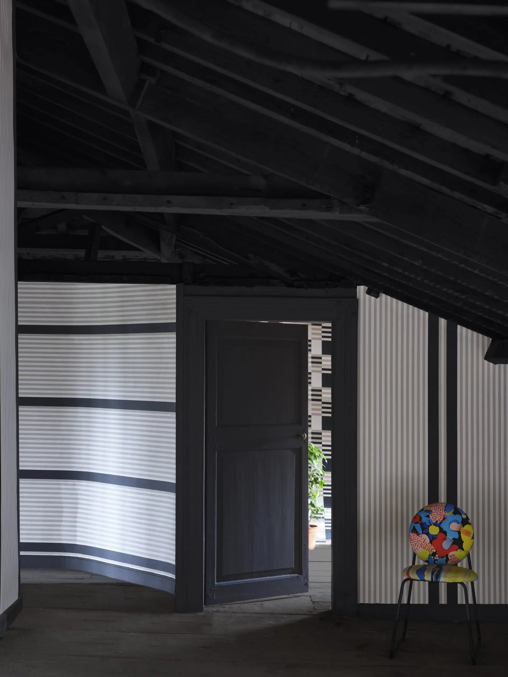 CARTE BLANCHE COLLECTION: STRIPE