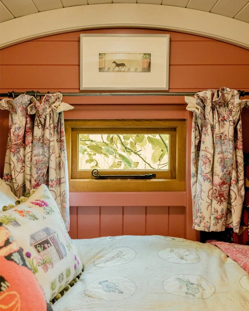 ARCHIVE COLLECTION: BOOK ROOM RED NO. 50