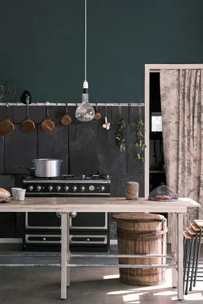 ARCHIVE COLLECTION: CHINE GREEN NO. 35