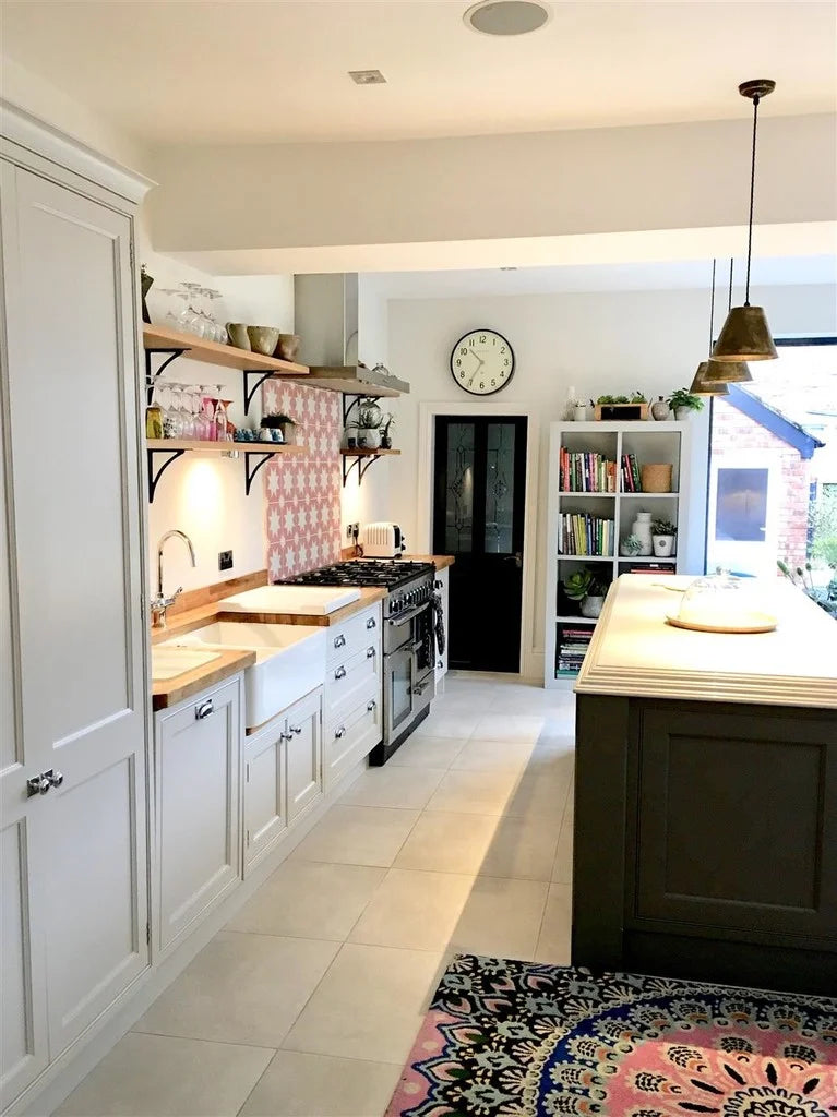 CORNFORTH WHITE NO. 228