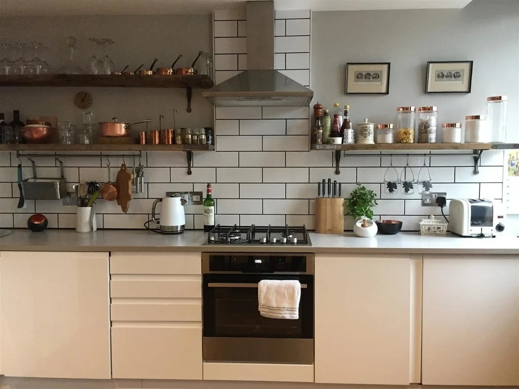 CORNFORTH WHITE NO. 228