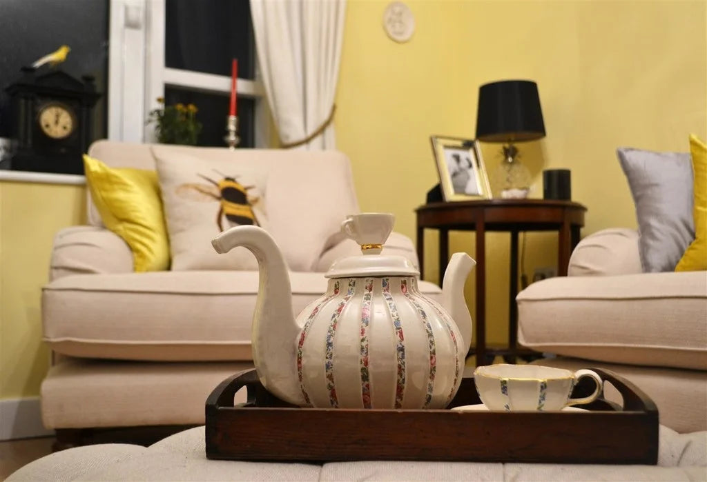 DAYROOM YELLOW NO. 233