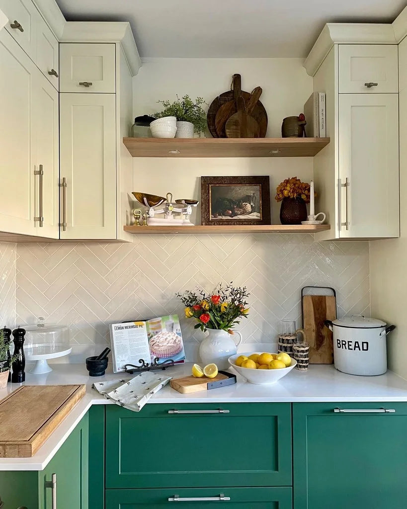 ARCHIVE COLLECTION: MINSTER GREEN NO. 214