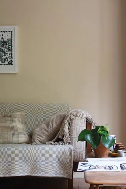 COLOR BY NATURE COLLECTION: ORANGE COLORED WHITE NO. W5