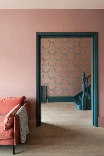 SULKING ROOM PINK NO. 295