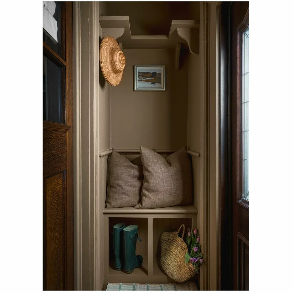 ARCHIVE COLLECTION: TACK ROOM DOOR NO. G6